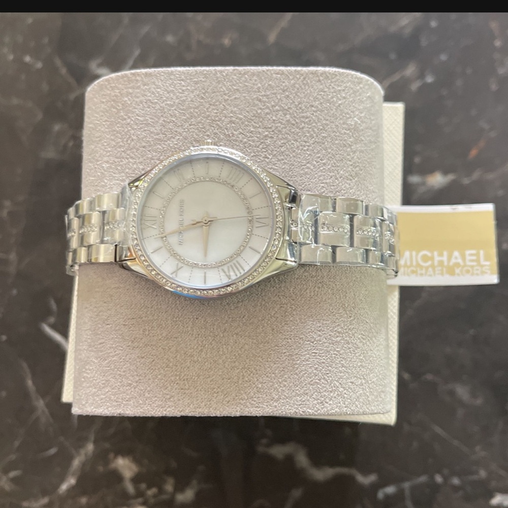 Michael Kors women’s watch brand new